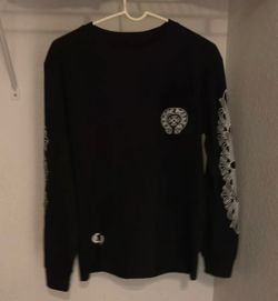 Selling chrome hearts shirt shipping only