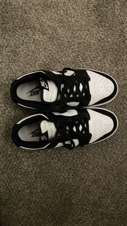 Panda dunks