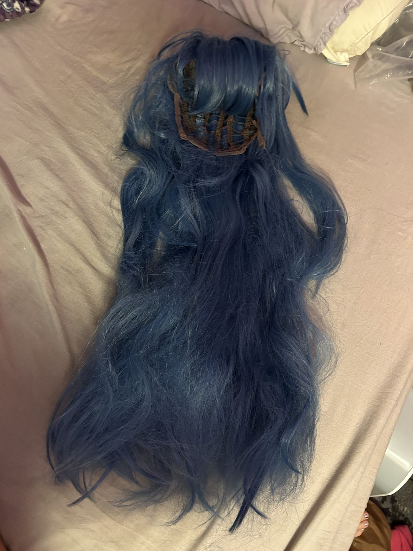 7 Unstyled Wigs For 70$