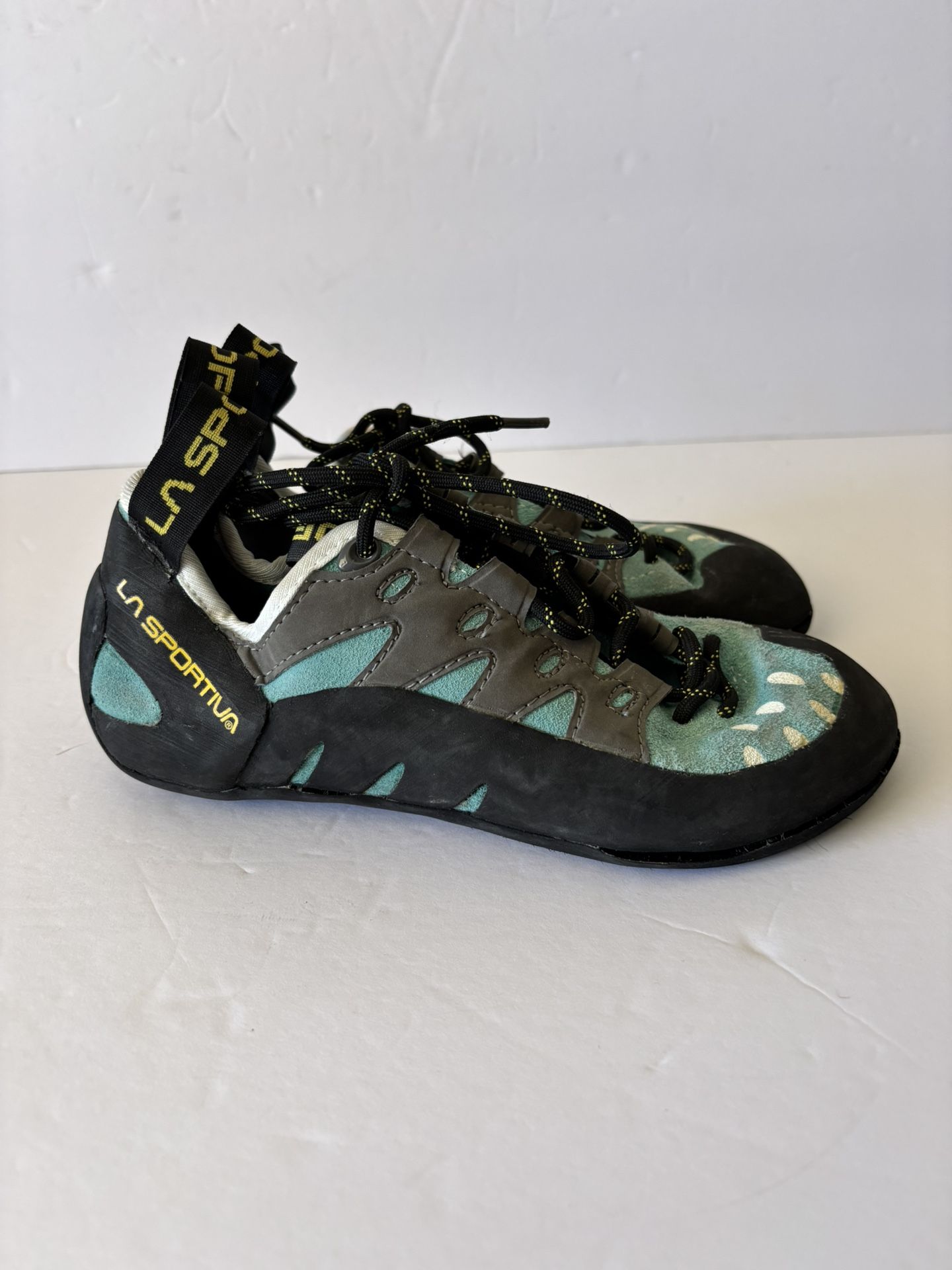 Women’s La Sportiva Tarantulance Rock Climbing Shoes
