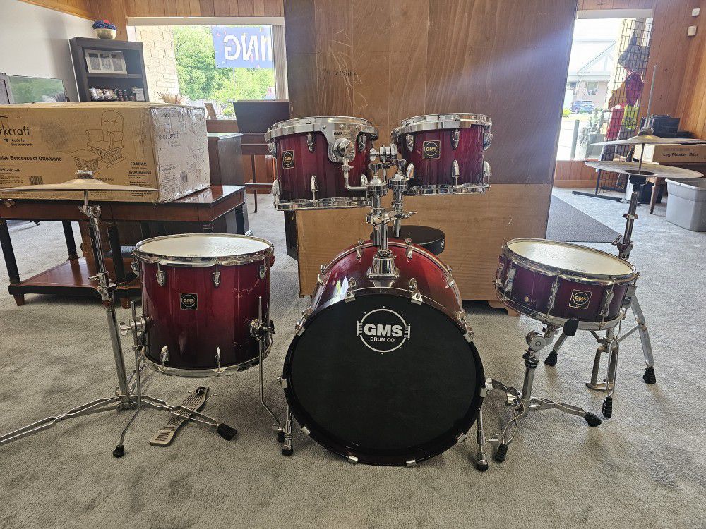 GMS custom SL series 5 piece drum set. 