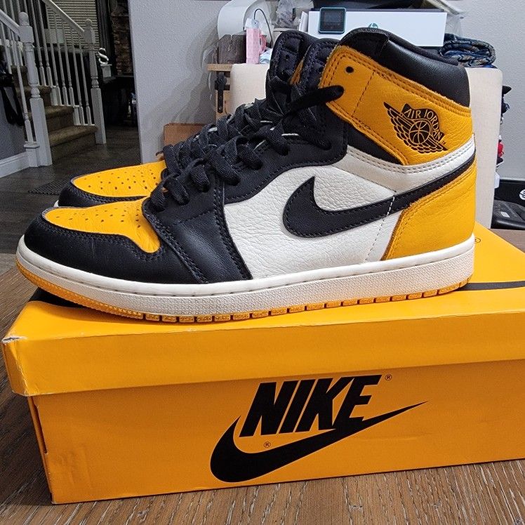 Nike Air Jordan Retro High Taxi Yellow Toe