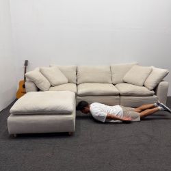 Restoration Hardware *9k up Retail* CLOUD MODULAR 4-PC Sectional Couch - Can Deliver