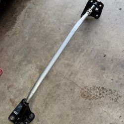 OEM Nissan 350Z HR Strut Tower