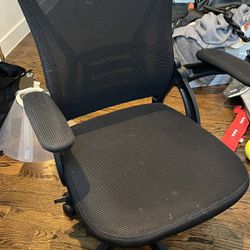 Computer Desk/Task Chairs