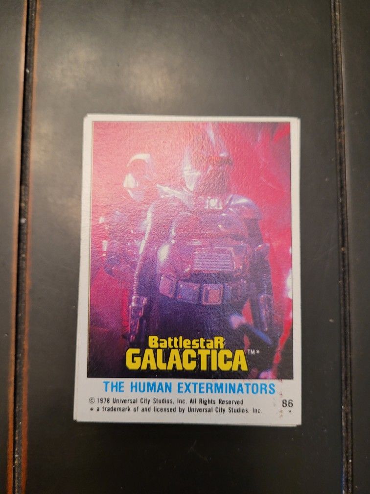 Vintage Battlestar Galactica collector cards 1978