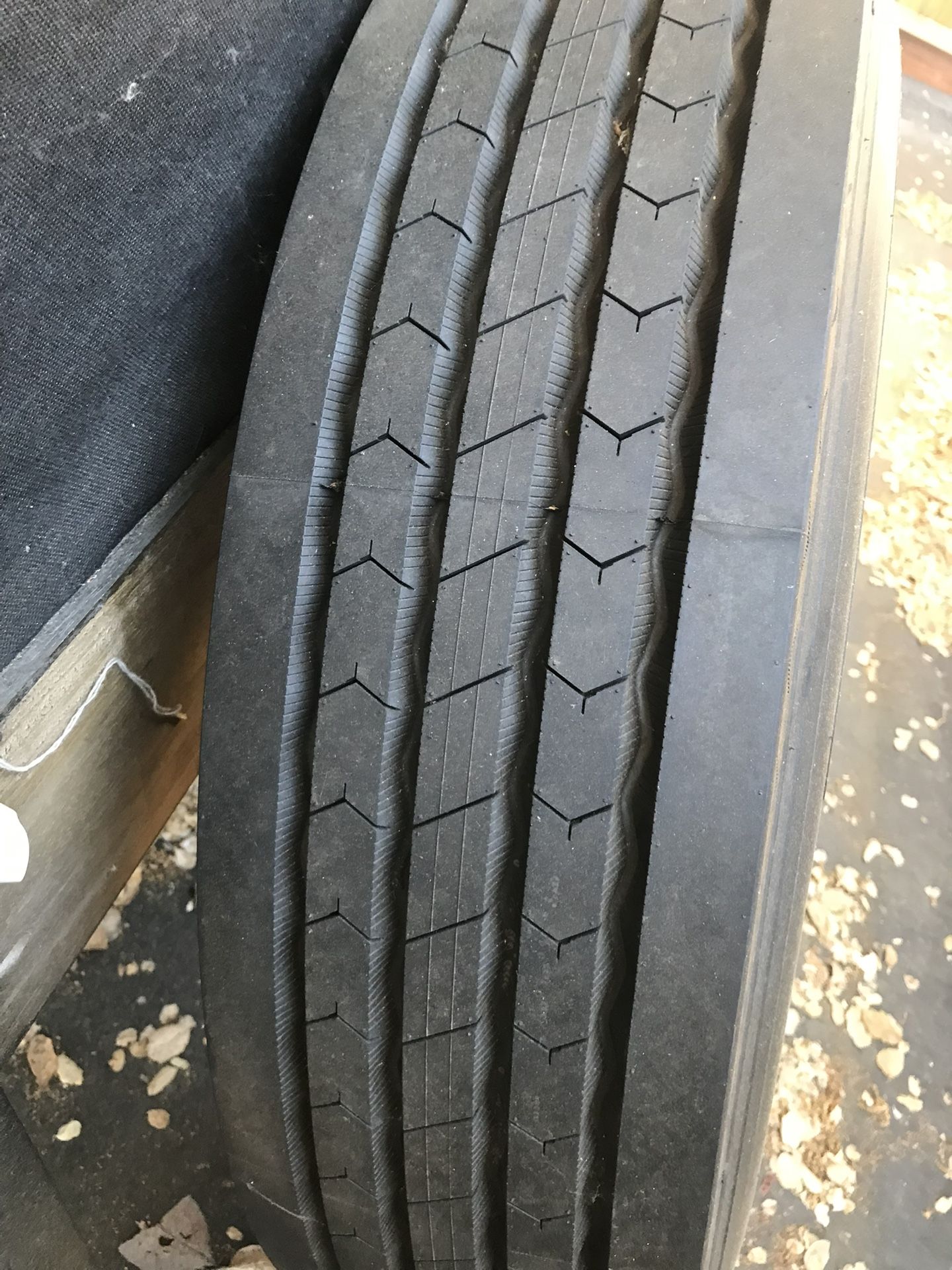 Semi Tires - Drive Tires
