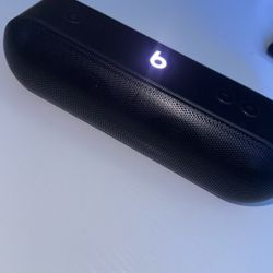 Beats Pill