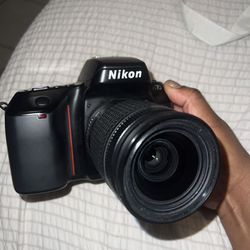 Used Nikon n70  SLR Camera with lens