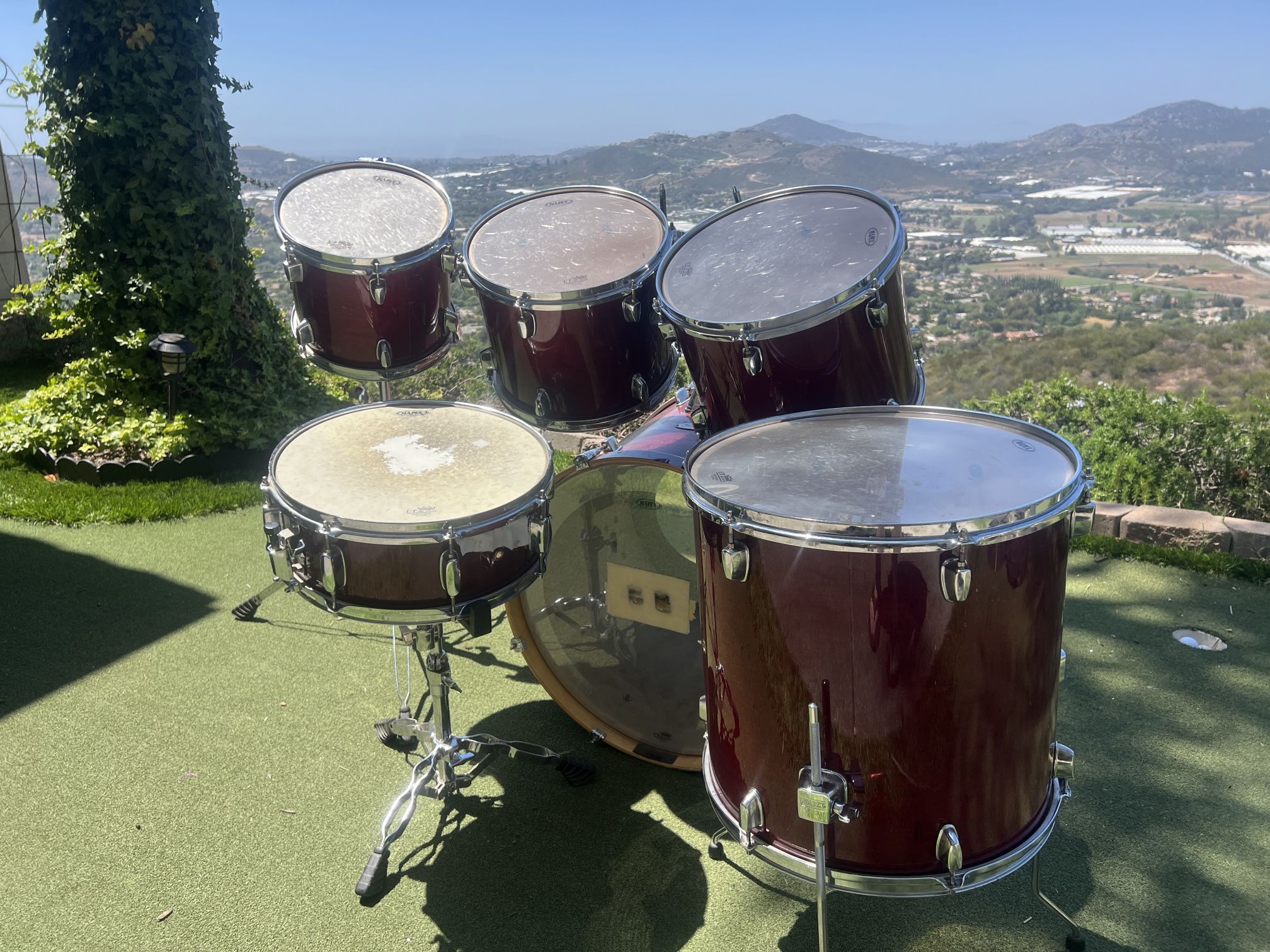 Drums Set Maple & Mahogany 4th July Sale!! Drum Set