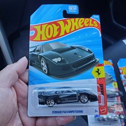 Hot Wheels Ferrari F40 Competizione STH NEW.