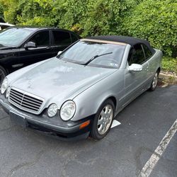 2003 Mercedes-Benz CLK 320