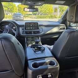 GMC YUKON  SLT  4X4  2022