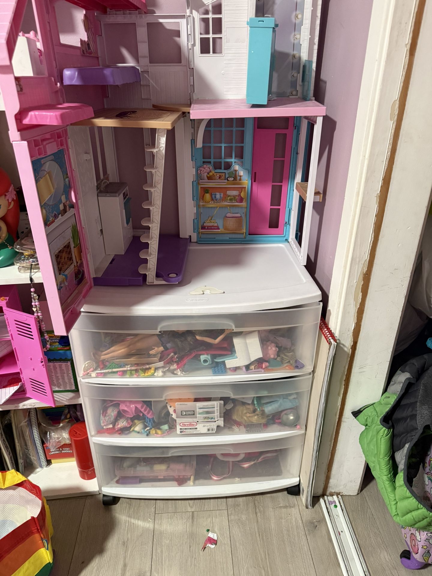 Barbie House