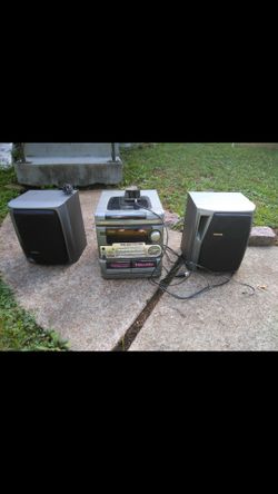 MP3 OLD SCHOOL R&B WITH STEREO. READ DETAILS