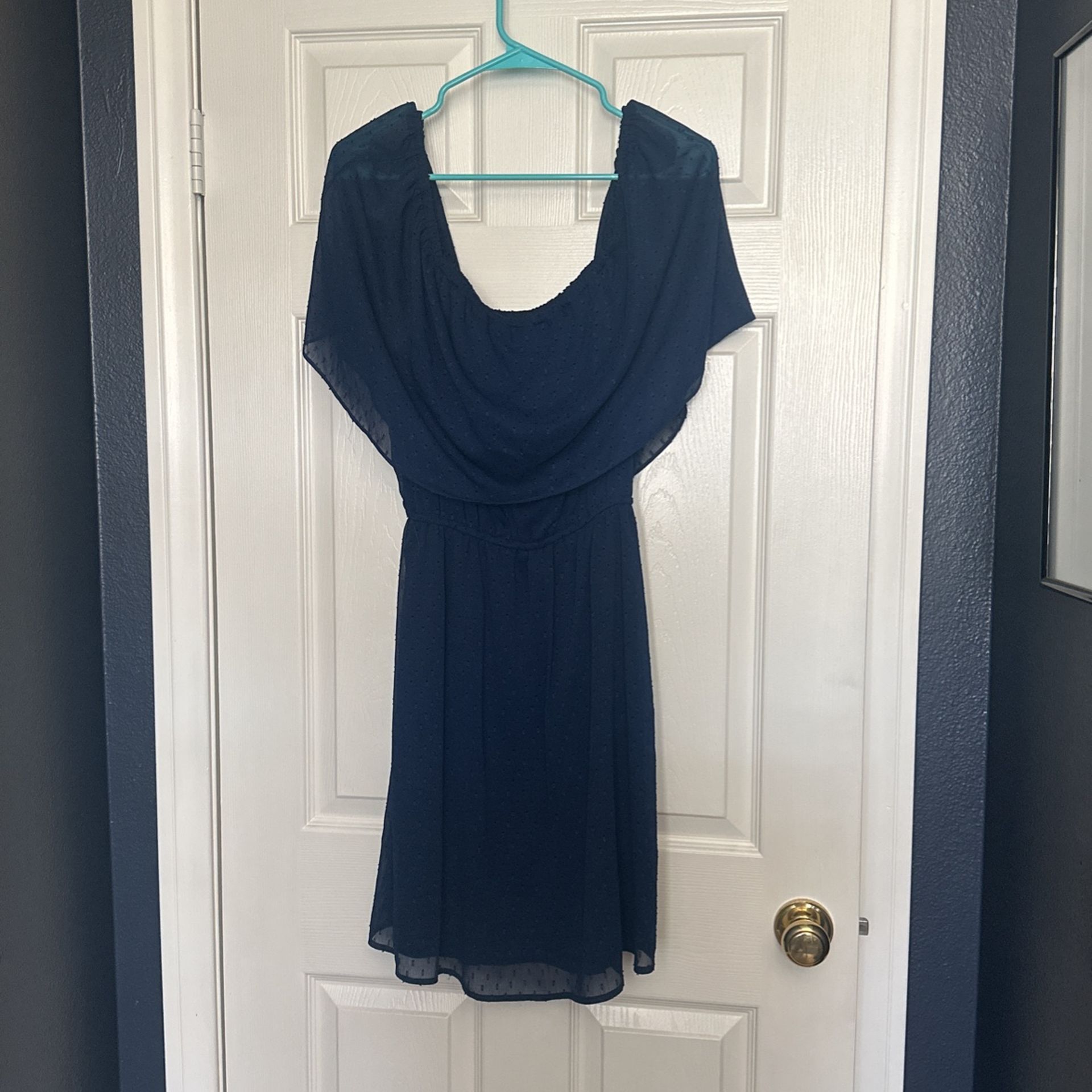 JUSTFAB Women’s M Navy Blue Off The Shoulder Dress