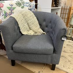 Gray Barrel Chair 