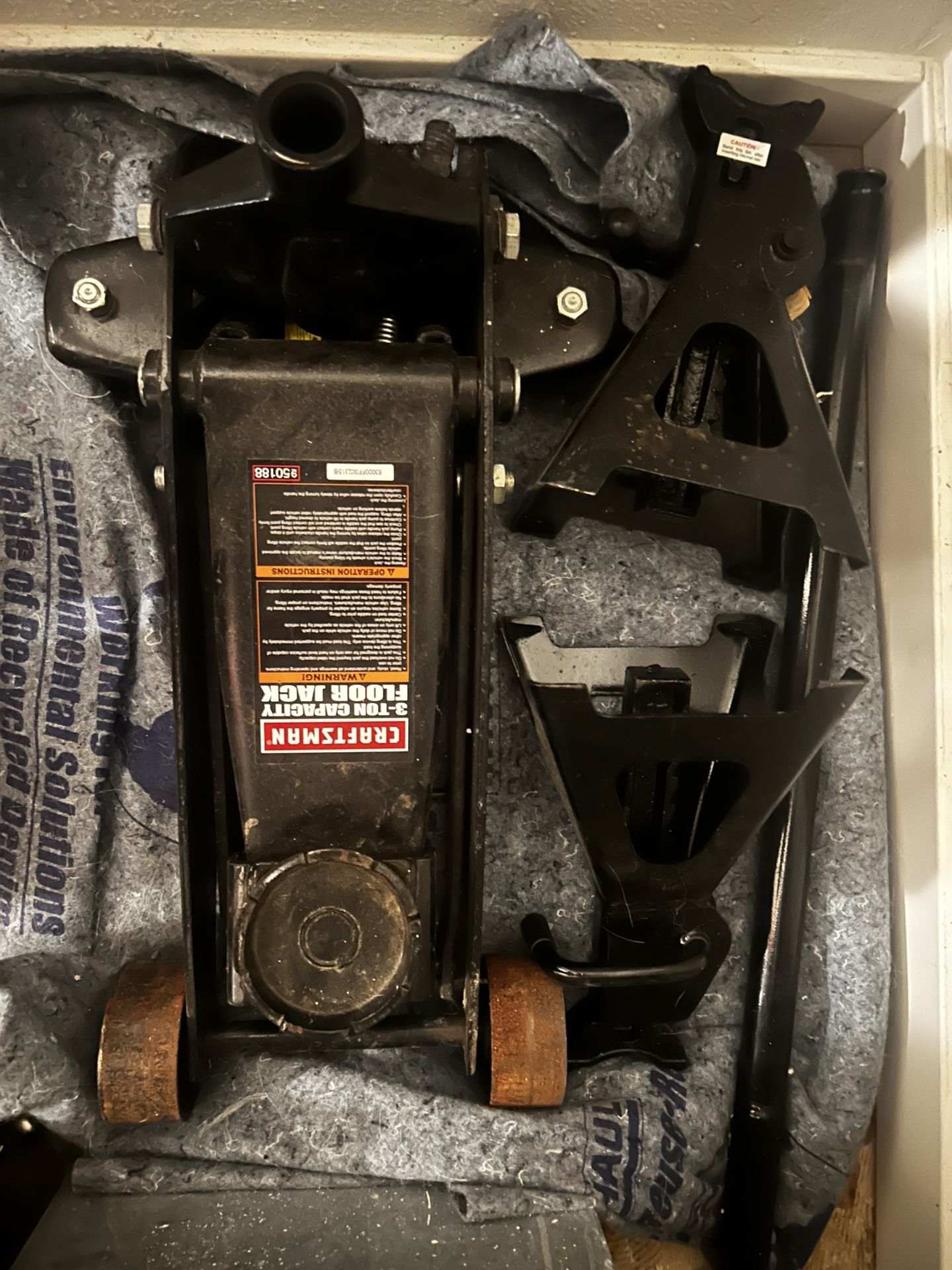 Craftsman 3 Ton Floor Jack with Stands