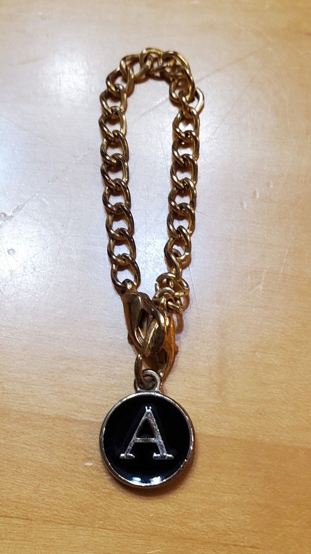 Initial Letter 'A' Handle Charm Accessory For Tumblers (OS)