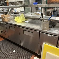 Stainless Steel Prep Table With Refrigerated Base