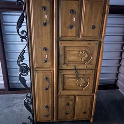 Dinner Buffet cabinet