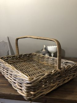 Huge gorgeous centerpiece basket