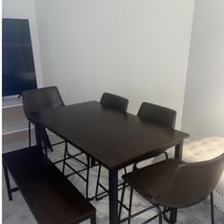 Dining Table And Chairs 