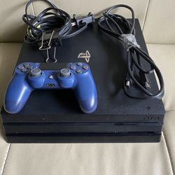 PlayStation 4 Console 