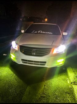 2504 PSX24W LED Fog Light Bulbs 6000K Xenon White 360° Light, Xtreme Super Bright PG20/7 Base Fog Lamps Replacement 5730 33-SMD 