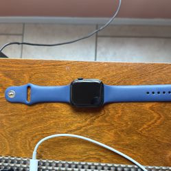 Apple Watch 7, cellular + GPS