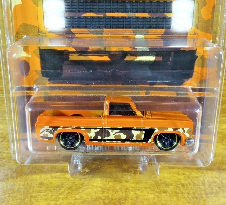 Hot Wheels Camouflage Trucks 4/8 '83 Chevy Silverado Orange Malaysia PR5 2017