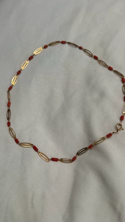 Solid 18K Yellow Gold Natural Red Coral Bead Chain Estate Necklace