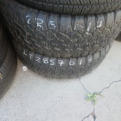 Pair LT 285/70/17 Bridgestone KO2 