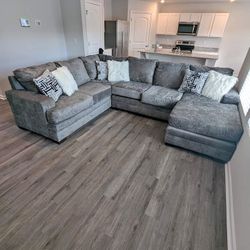 Brand New Grey, Dark Grey Fabric Upholstery Huge Sectional Sofa/Couch  | Cash On Delivery 🚚