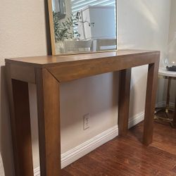 Entry Way Table 