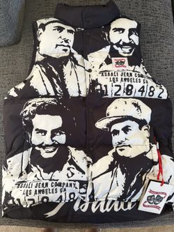 Asalii El Chapo And Pablo Vest.