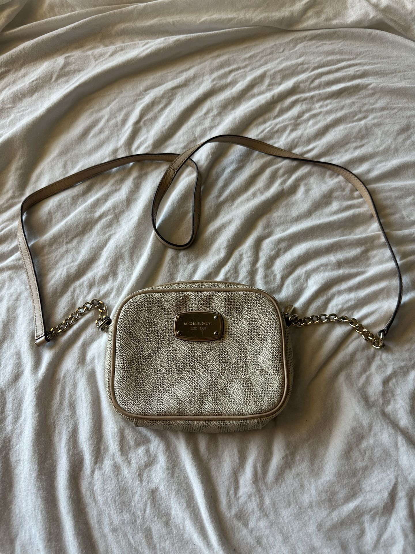 Michael Kors Cross Body