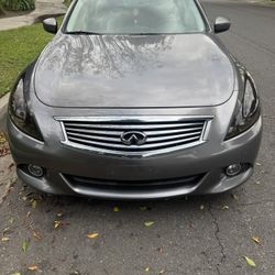 2011 G37 Sedan