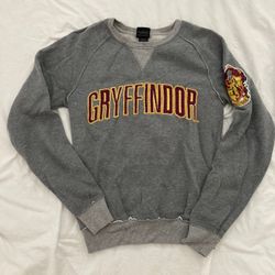 Harry Potter Gryffindor Universal Studios Sweatshirt