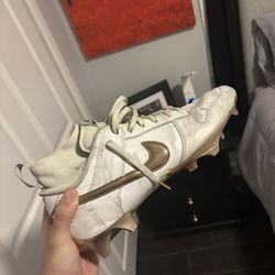 size 12 used kyler murray dunk cleats!!!