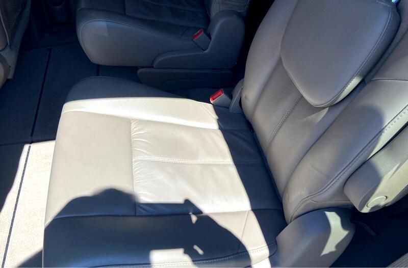 2011 Chrysler Town & Country