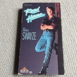 1989 ROAD HOUSE VHS VCR VIDEO CASSETTE TAPE 
