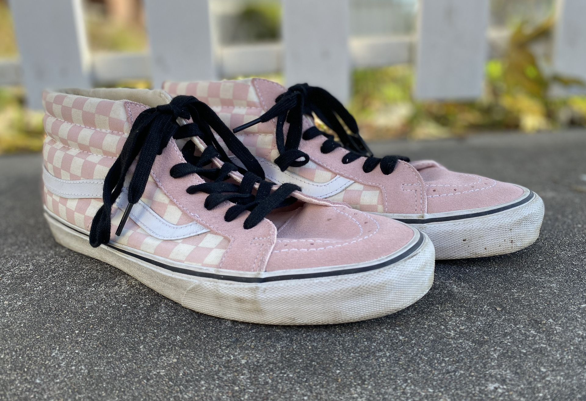 Vans Sk8-Hi Sneakers Chalk Pink Checkerboard, Men’s Size 11.5