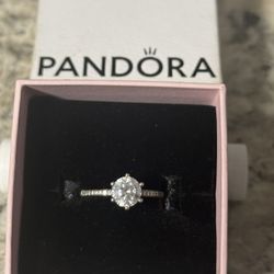 Pandora solitaire ring Sz 5 Brand New
