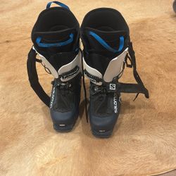 Solomon Ski Boots