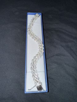 8 1/2” 925 Silver Cuban Bracelet With Swarovski Crystals