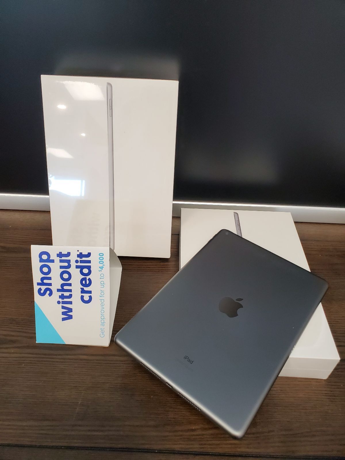 ๐ฒ iPad 9th Gen 10.2โ โ Starting at $169! Save Up to 50%