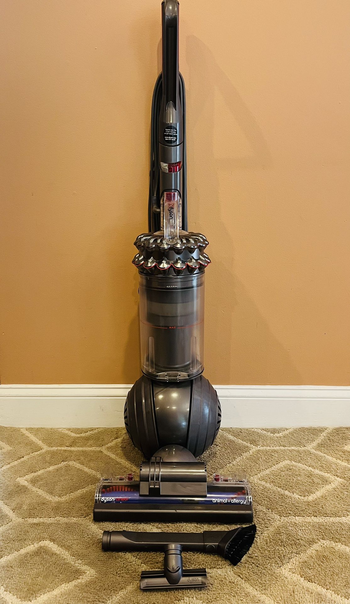 Dyson Cinetic Animal AndAllergy Vacuum Cleaner