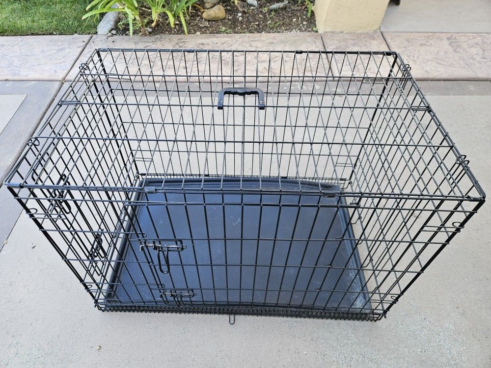 Dog Crate (Medium 36x23x25)