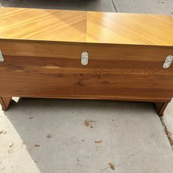 Lane Cedar Chest
